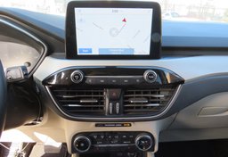 2020 Ford Escape - Image 35