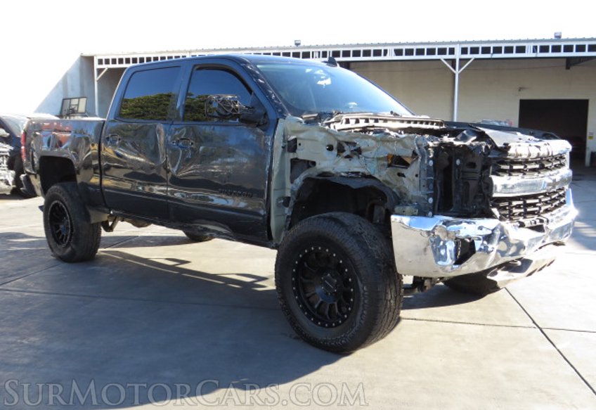 2018 Chevrolet Silverado 1500 - Image 4