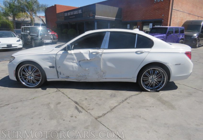 2013 BMW 7 Series - Image 6