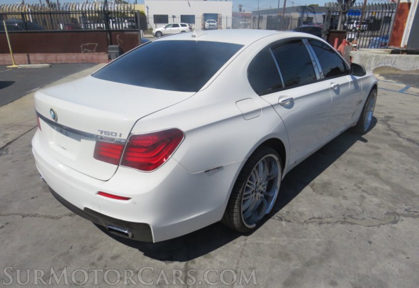 2013 BMW 7 Series - Image 7