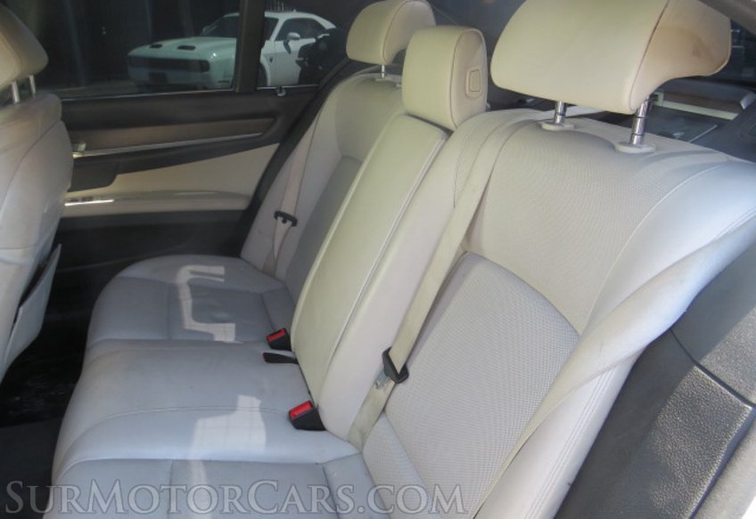 2013 BMW 7 Series - Image 24