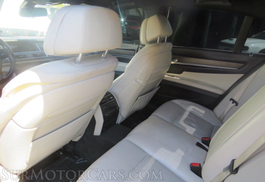 2013 BMW 7 Series - Image 23