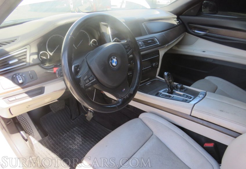 2013 BMW 7 Series - Image 20
