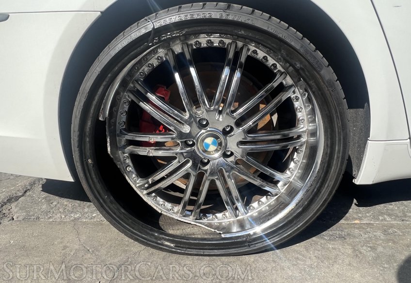 2013 BMW 7 Series - Image 18