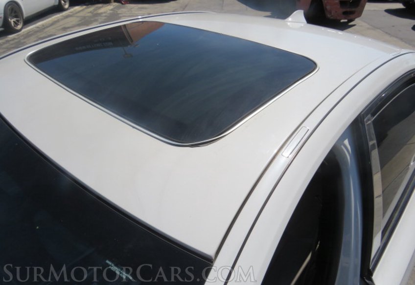 2013 BMW 7 Series - Image 15