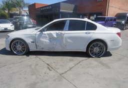 2013 BMW 7 Series - Image 6