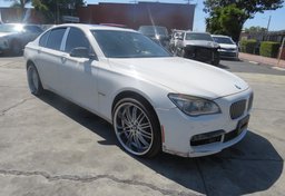 2013 BMW 7 Series - Image 3