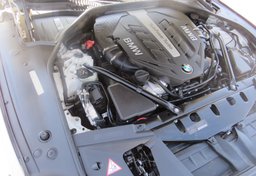 2013 BMW 7 Series - Image 42