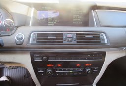 2013 BMW 7 Series - Image 35