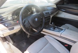 2013 BMW 7 Series - Image 20