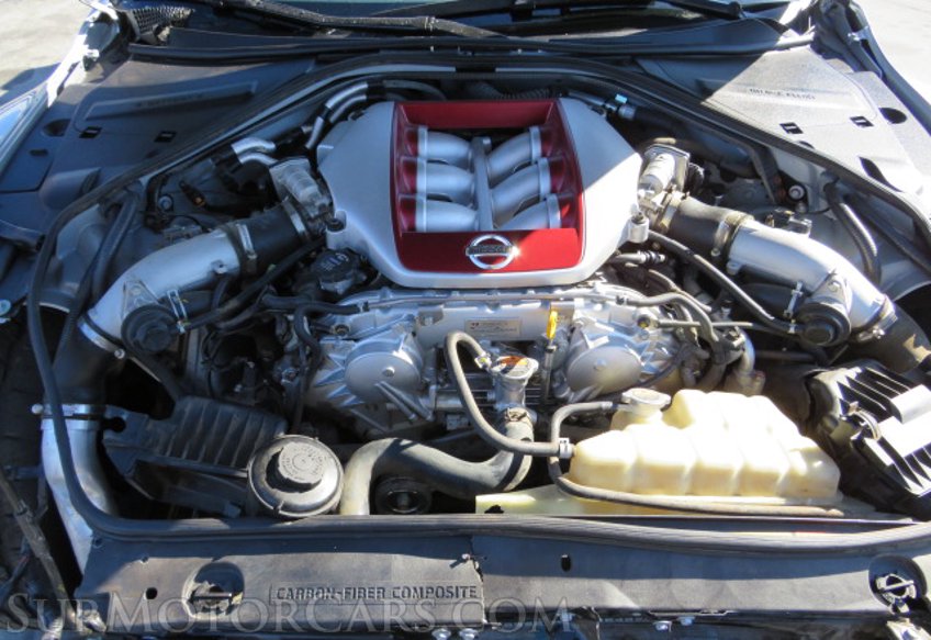 2014 Nissan GT-R - Image 50