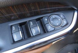 2019 Cadillac XT4 - Image 39