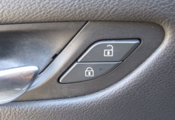 2019 Cadillac XT4 - Image 40