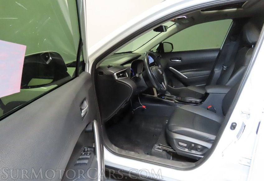 2022 Toyota Corolla Cross - Image 21