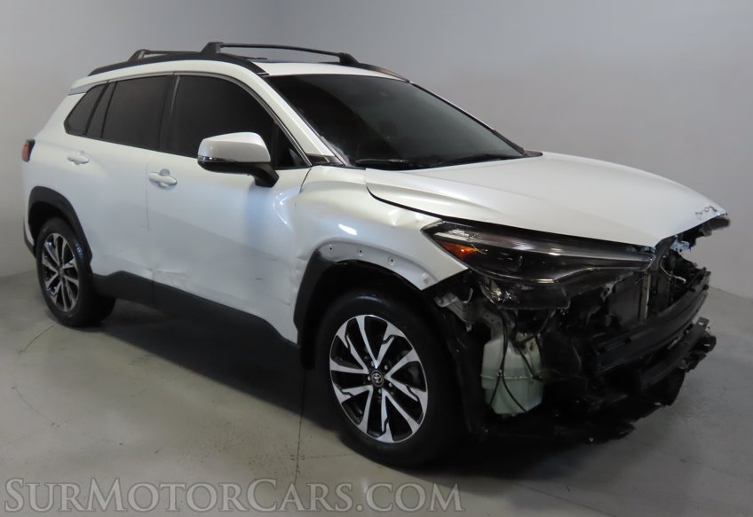2022 Toyota Corolla Cross - Image 2