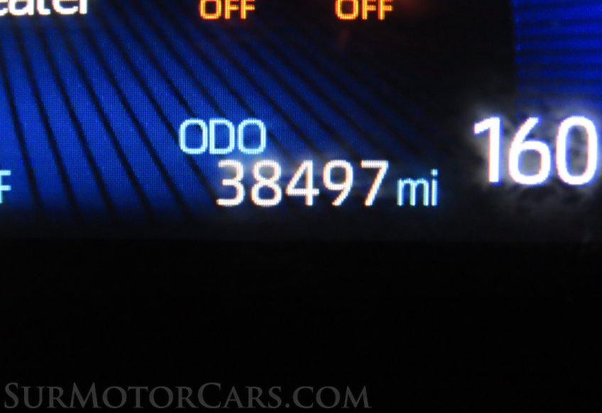 2022 Toyota Corolla Cross - Image 33