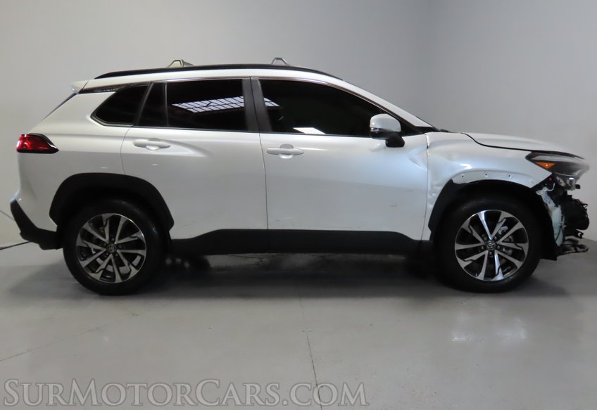 2022 Toyota Corolla Cross - Image 6