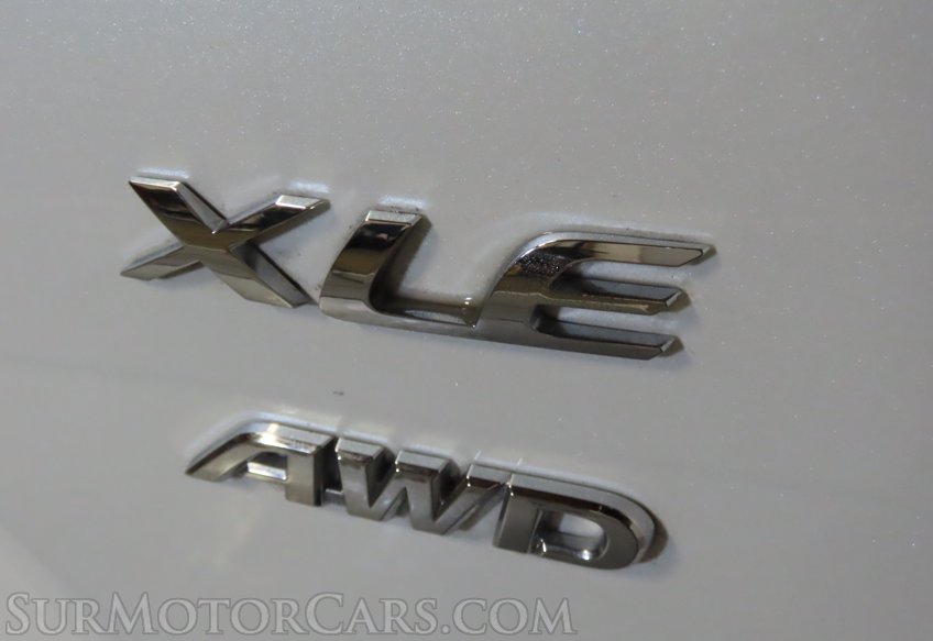 2022 Toyota Corolla Cross - Image 16