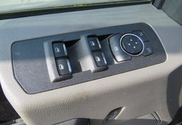 2018 Ford F-150 - Image 30