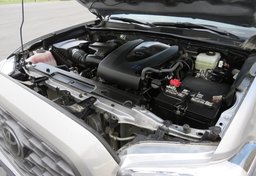 2021 Toyota Tacoma 4WD - Image 56