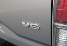 2021 Toyota Tacoma 4WD - Image 21