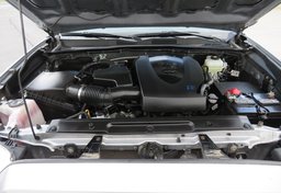 2021 Toyota Tacoma 4WD - Image 55