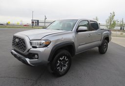 2021 Toyota Tacoma 4WD - Image 4