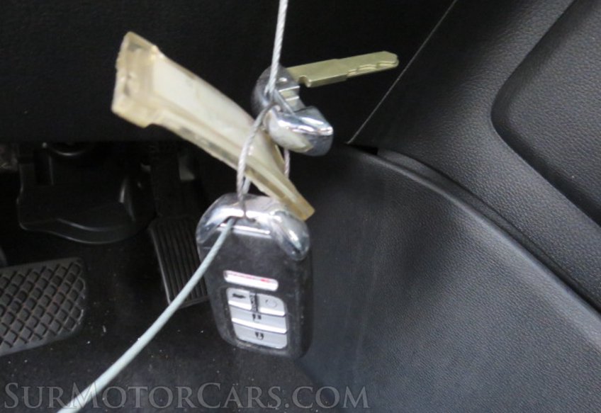 2017 Honda CR-V - Image 37