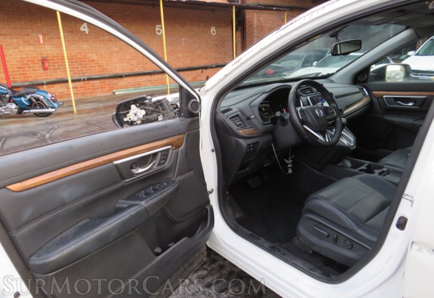 2017 Honda CR-V - Image 20