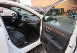 2017 Honda CR-V - Image 21