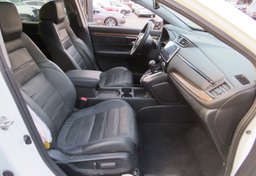 2017 Honda CR-V - Image 25