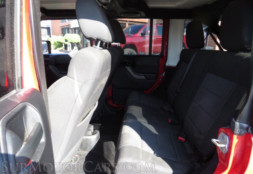 2012 Jeep Wrangler Unlimited - Image 25