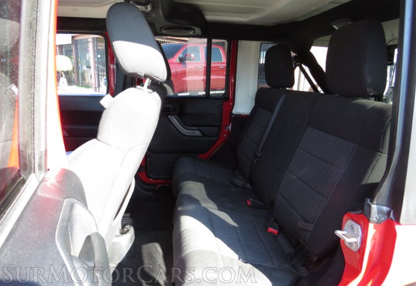 2012 Jeep Wrangler Unlimited - Image 23