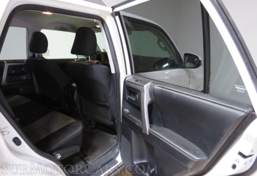 2016 Toyota 4Runner - Image 20