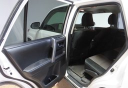 2016 Toyota 4Runner - Image 19