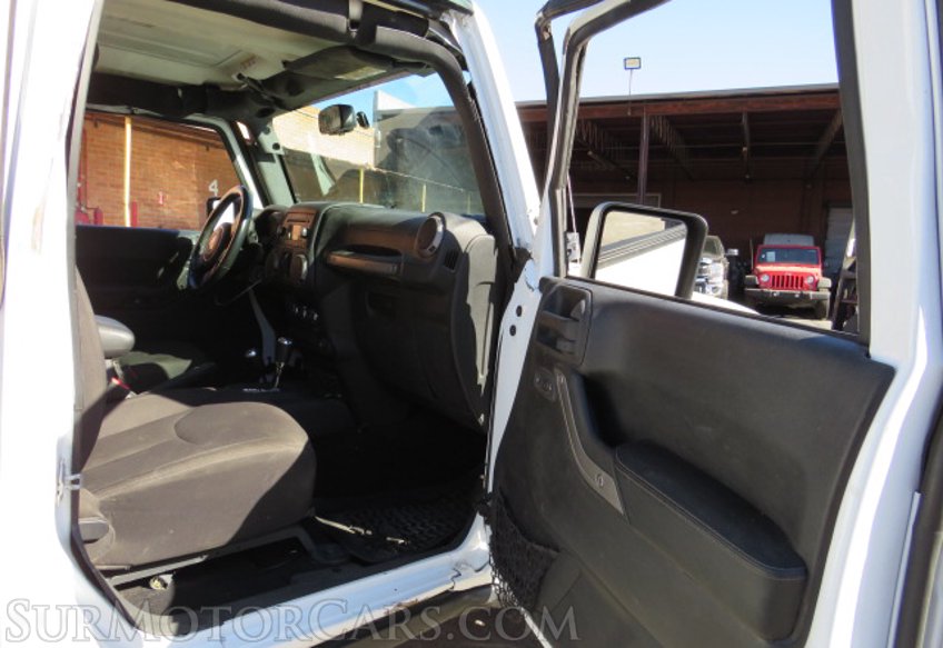 2016 Jeep Wrangler Unlimited - Image 36
