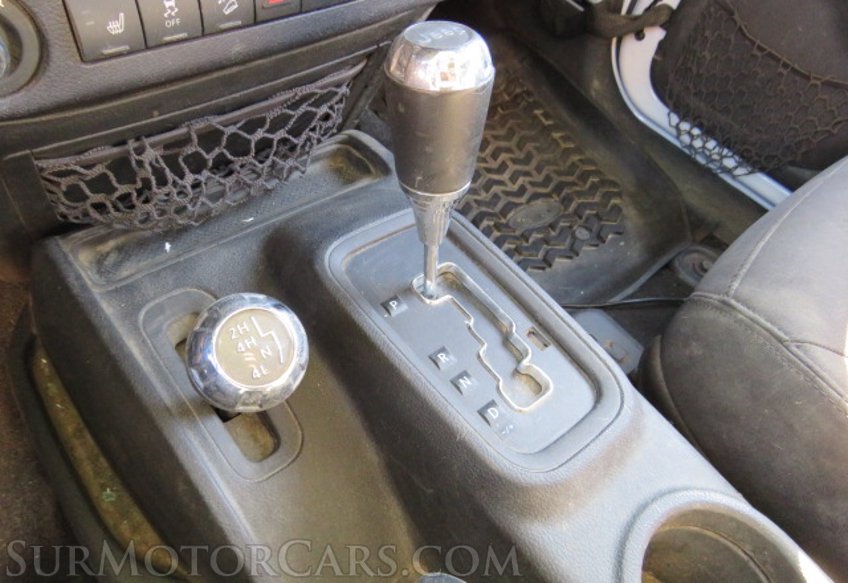 2016 Jeep Wrangler Unlimited - Image 21
