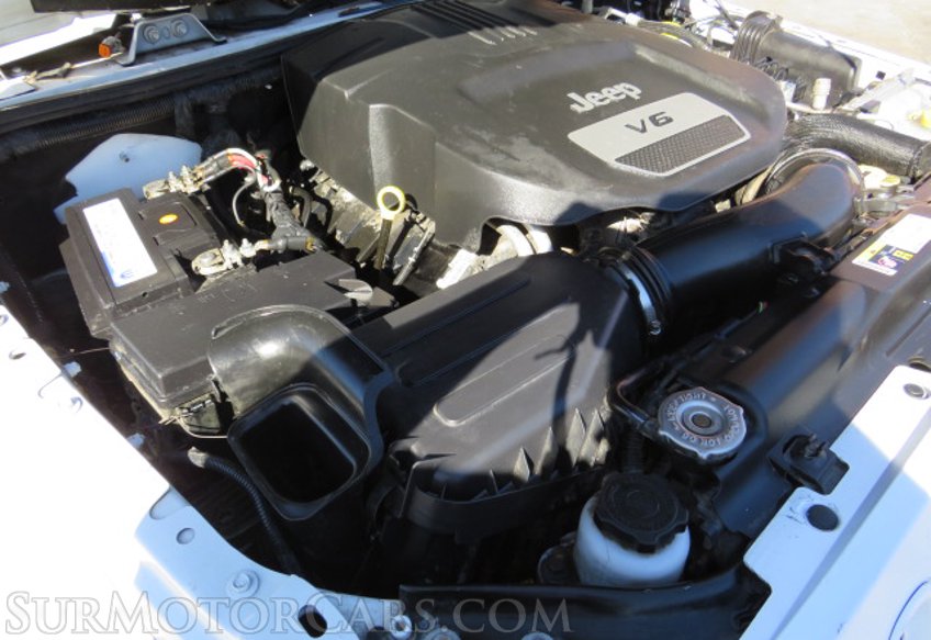2016 Jeep Wrangler Unlimited - Image 39