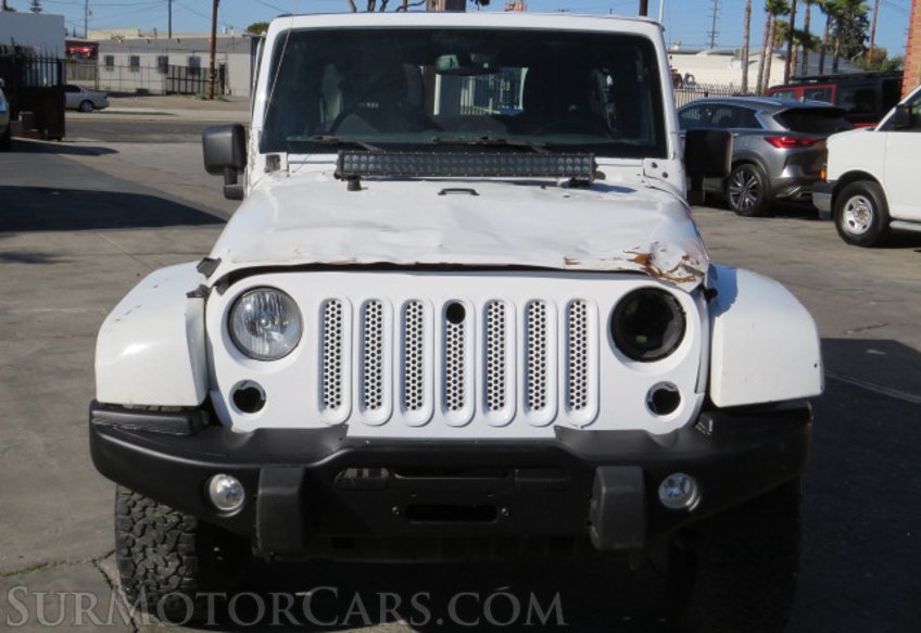 2016 Jeep Wrangler Unlimited - Image 12