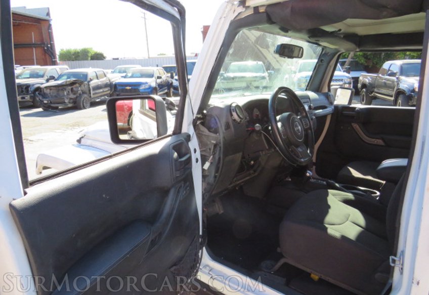 2016 Jeep Wrangler Unlimited - Image 27
