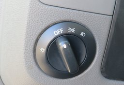 2018 Nissan NV Cargo - Image 36