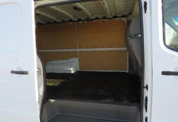 2018 Nissan NV Cargo - Image 23