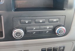 2018 Nissan NV Cargo - Image 33