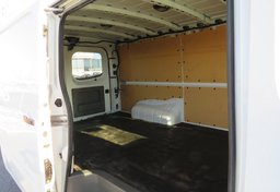 2018 Nissan NV Cargo - Image 24
