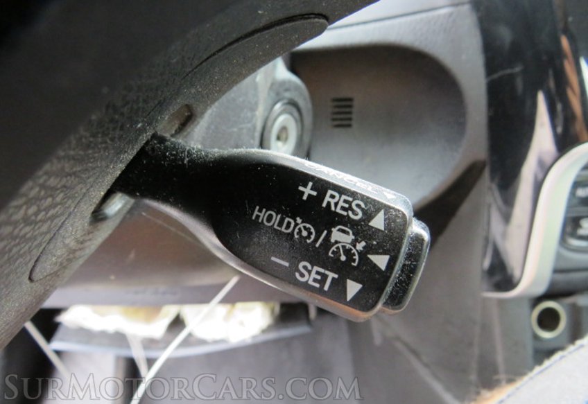 2019 Toyota Corolla - Image 34