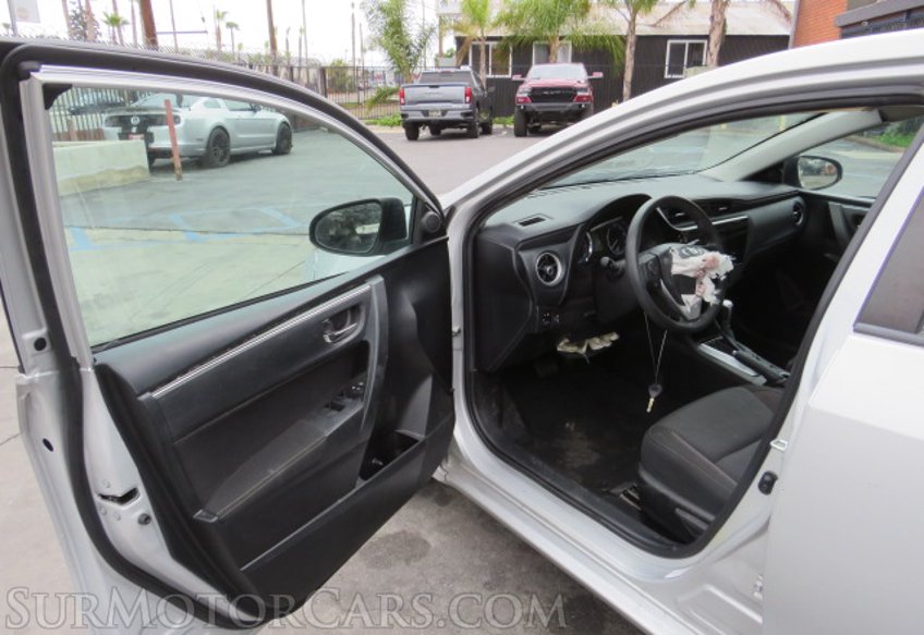 2019 Toyota Corolla - Image 19