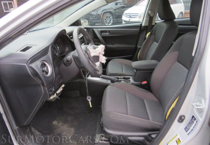 2019 Toyota Corolla - Image 25