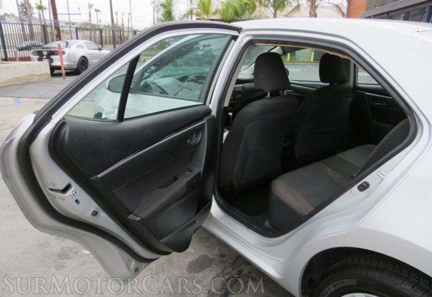 2019 Toyota Corolla - Image 21