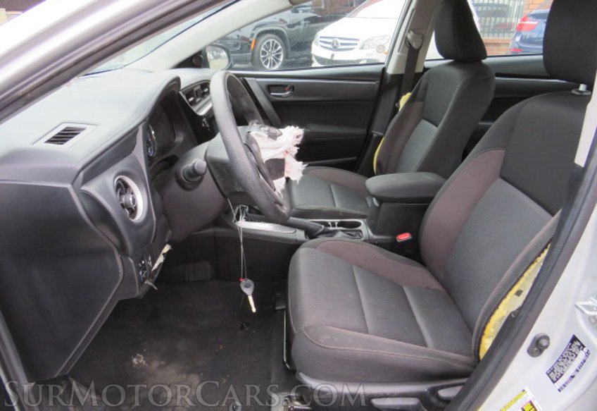 2019 Toyota Corolla - Image 23