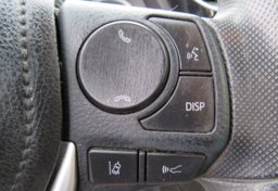 2019 Toyota Corolla - Image 32